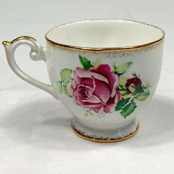 Lady Margaret Tea Cup & Saucer Fine Bone Queen Anne China Roses Print England - Picture 2 of 12